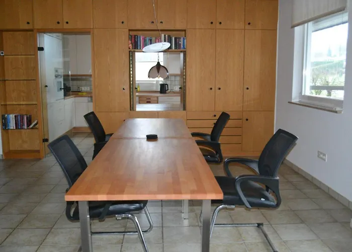 Pentarthouse Буршайд